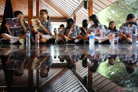 Solo Membaca Buku Massal diikuti 1.500 pelajar