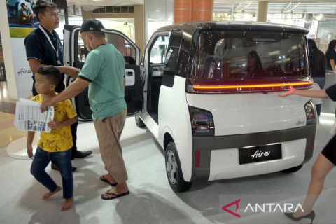 Penjualan kendaraan bermotor listrik berbasis baterai