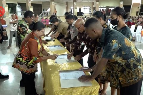 309 pasangan ikuti nikah massal di Kota Jayapura