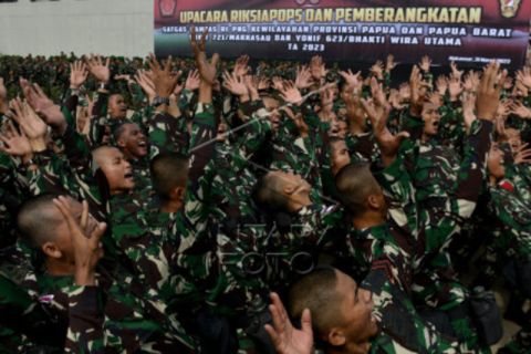 Pengiriman pasukan TNI ke Papua dan Papua Barat