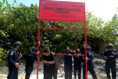 KKP hentikan kegiatan usaha resort dan wisata PT Pulau Bawah