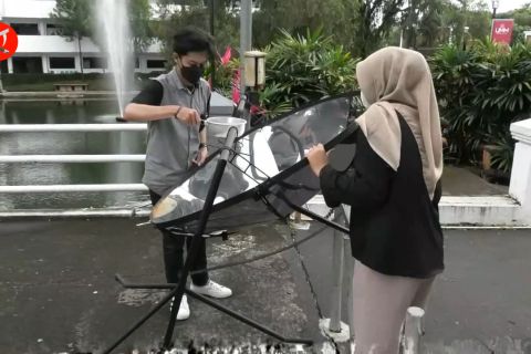 Inovasi kompor tenaga surya karya mahasiswa Malang