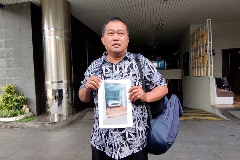 MAKI laporkan dugaan penyelundupan mobil mewah ke Bea Cukai Jateng-DIY