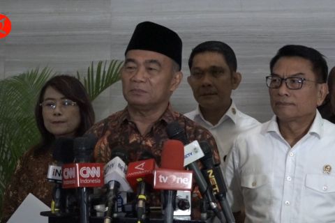 Muhadjir minta pencinta sepak bola tak larut dalam kesedihan