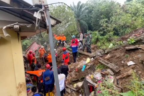 Pemkot Bogor targetkan relokasi warga dari zona hitam dalam lima bulan