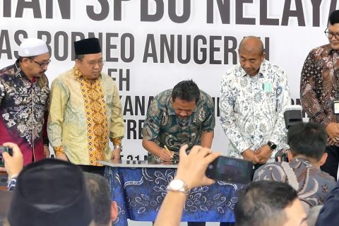 Penuhi kebutuhan BBM, Menteri Trenggono resmikan SPBUN Aluh-Aluh