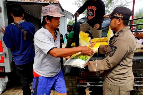 Tekan inflasi, Pemkot Pekalongan jual paket bahan pokok Rp70 ribu