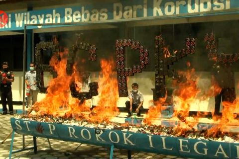 Bea Cukai Palangka Raya: Temuan rokok ilegal sebesar 65 persen di 2022