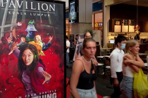 Warga Malaysia bergembira, Michelle Yeoh raih Oscar Aktris Terbaik