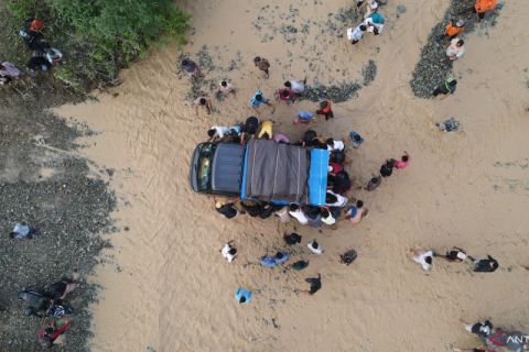 Jalur Mudik Terputus