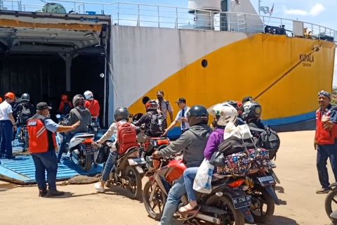 14 kapal disiagakan layani pemudik di Pelabuhan Ciwandan