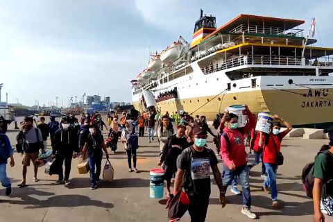 200 ribu pemudik diprediksi padati Tanjung Emas pada Lebaran 2023