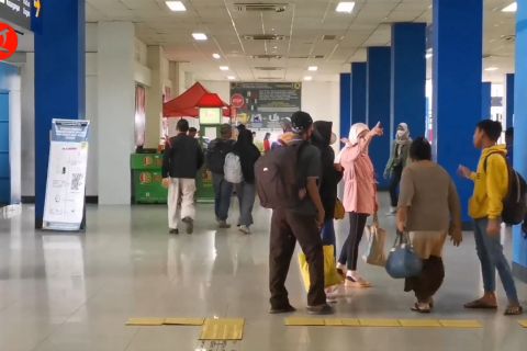Aktivitas penumpang di Terminal Tirtonadi naik hingga 200 persen