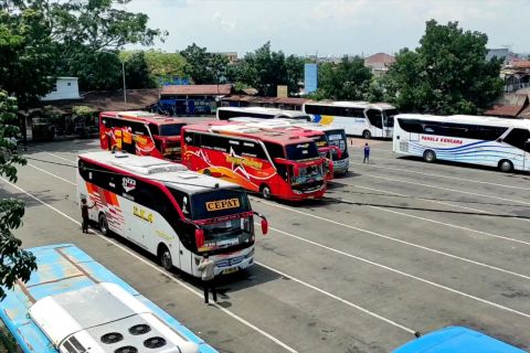 Tiket bus AKAP di Cicaheum sudah ludes diserbu pemudik