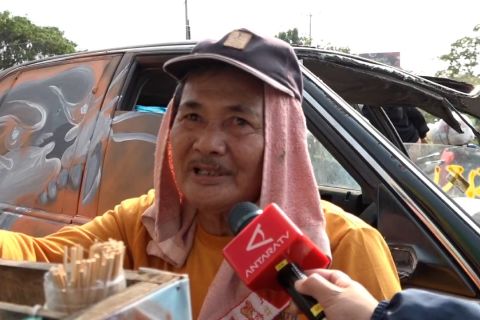 Berkah Ramadhan, omzet pedagang Pantai Eretan lebih dari 100 persen