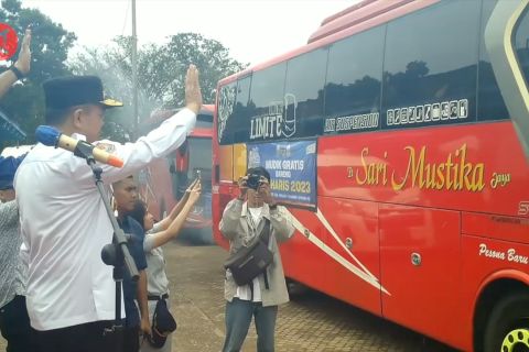 Gubernur Jambi lepas mudik gratis ke Pulau Jawa