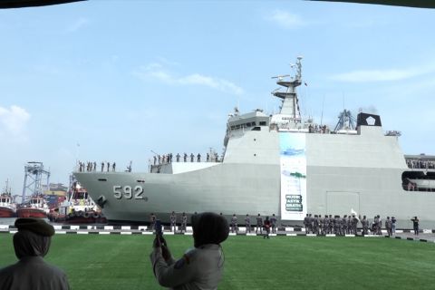 Kasal lepas 861 peserta mudik gratis dengan KRI 592 Banjarmasin