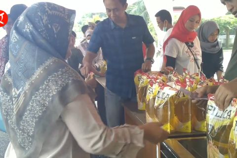 Pemprov Jambi gelar bazar minyak goreng jaga stabilitas harga