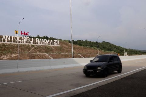 Hutama Karya resmi buka Tol Sibanceh untuk hindari kemacetan mudik