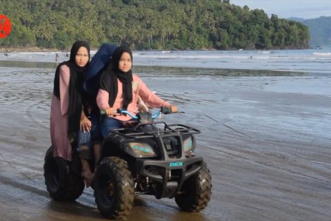 Jangan ada pemalakan dan pungutan liar, pesan Wali Kota Padang