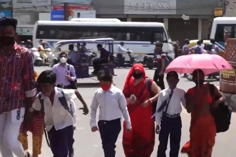 Gelombang panas yang melanda India mulai mereda