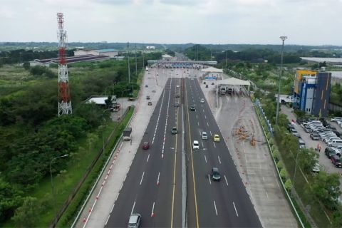 Tiga hari setelah Lebaran, arus balik via GT Cikampek Utama lancar