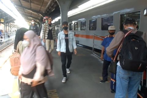 Tiket sejumlah relasi kereta di KAI Daop IX Jember ludes terjual