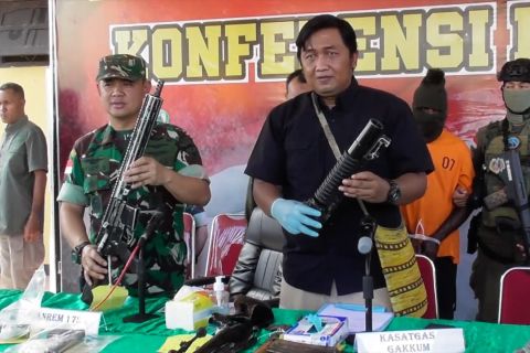 TNI-Polri tangkap satu pelaku pembakaran pesawat Susi Air di Nduga