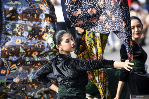 Hari Tari Sedunia di Jakarta