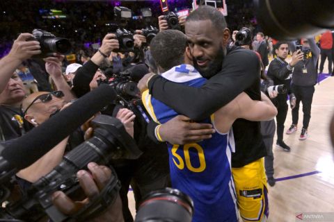 Playoff NBA 2023: Lakers atasi Warriors di gim keenam