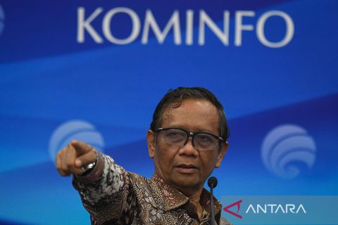 Mahfud MD sampaikan langkah awal jadi Plt Menkominfo