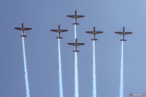 Roesmin Nurjadin Open Base di Pekanbaru