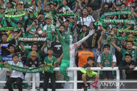 Persebaya kalahkan Bali United saat laga persahabatan