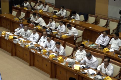 Kemenag alihkan kuota  yang belum lunasi biaya haji