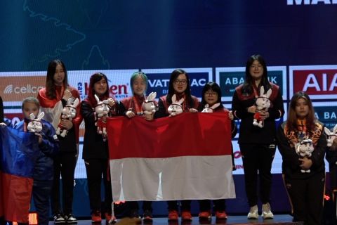 Perdana dipertandingkan di SEA Games, timnas MLBB putri sabet emas