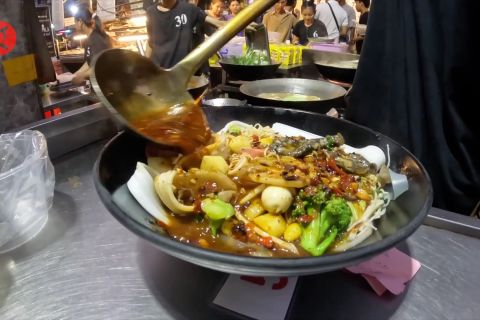 Makanan pedas China populer di Myanmar