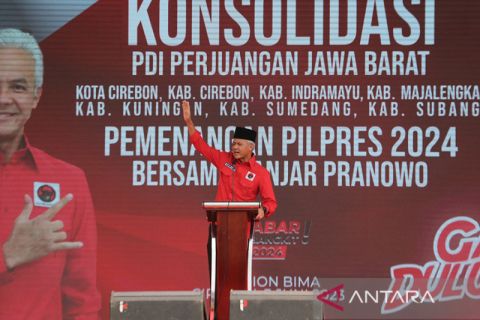 Kunjungan Ganjar Pranowo ke Cirebon
