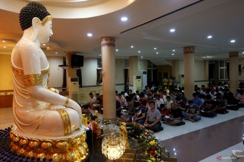 Umat Buddha sambut perayaan Waisak 2567 BE di Aceh