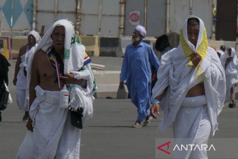 Ibadah haji di tengah cuaca panas Mekah