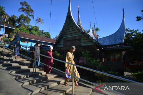 Pemerintah tata kawasan desa wisata Nagari Pariangan