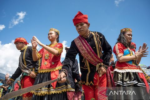 Festival Tampo Lore di Poso