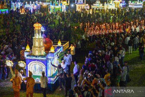 Meriahnya pawai takbir akbar di Deli Serdang