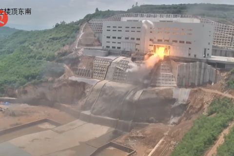 China selesai uji coba roket berdaya dorong besar