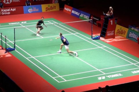 Ginting dikalahkan Axelsen pada final Indonesia Open 2023