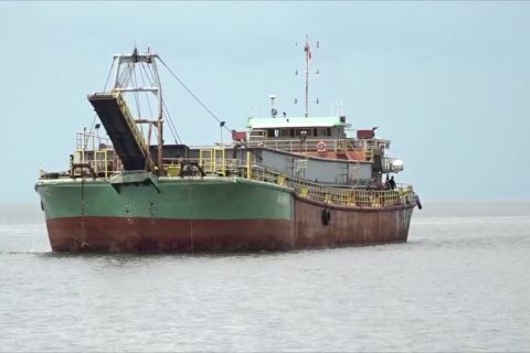 Menteri KKP Trenggono siapkan aturan teknis sedimentasi Laut