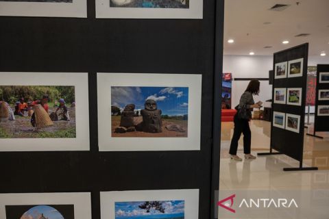 Pameran foto wisata dan budaya Sulawesi Tengah