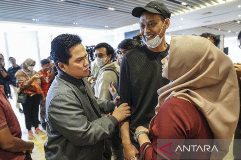 Ketum PSSI berikan bantuan untuk Kurnia Meiga