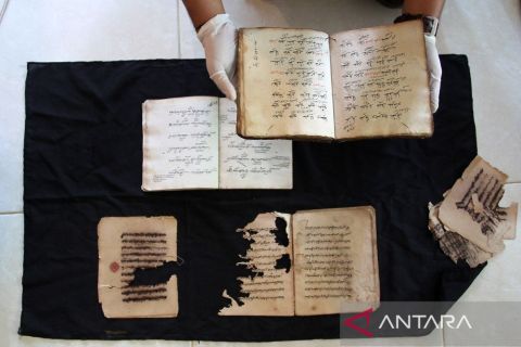 Digitalisasi manuskrip di Padang