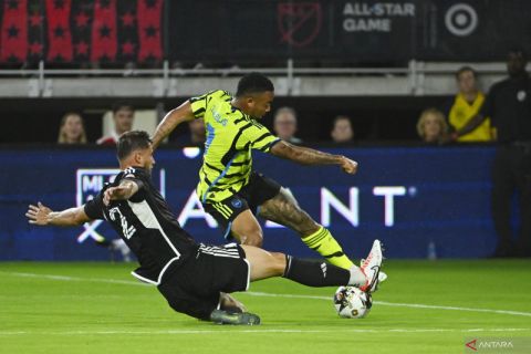 Arsenal hajar MLS 5-0
