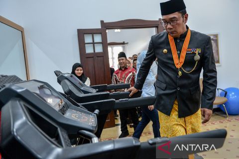 Peresmian klinik Inggit Garnasih